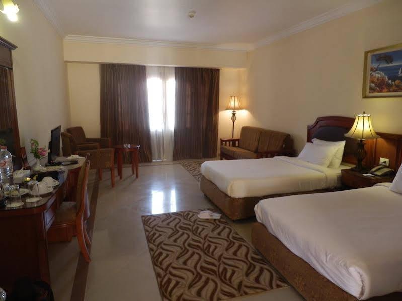 Life Resort Coral Hills El Qoseir Ngoại thất bức ảnh